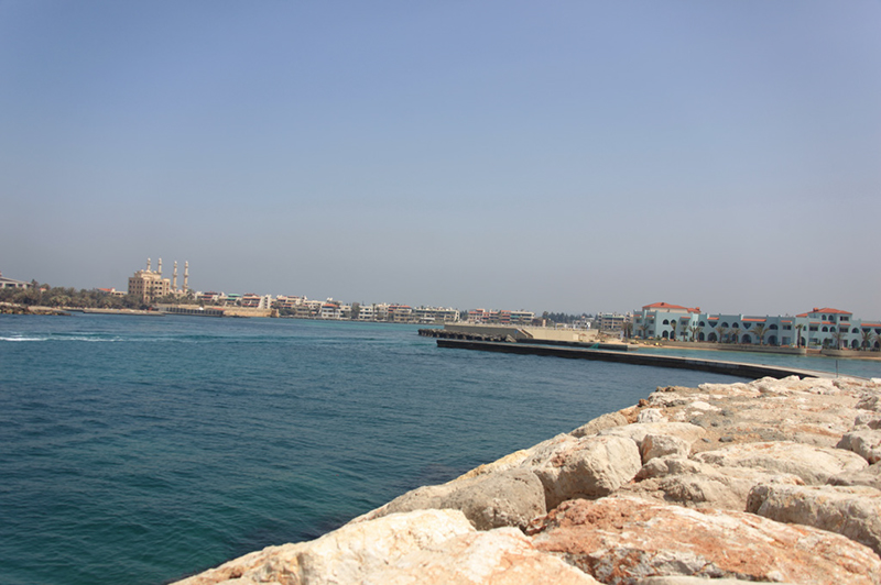 شاطئ مدينة طرطوس